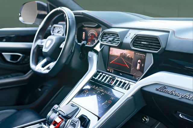 2023 Lamborghini Urus S AWD - 23006979 - 29