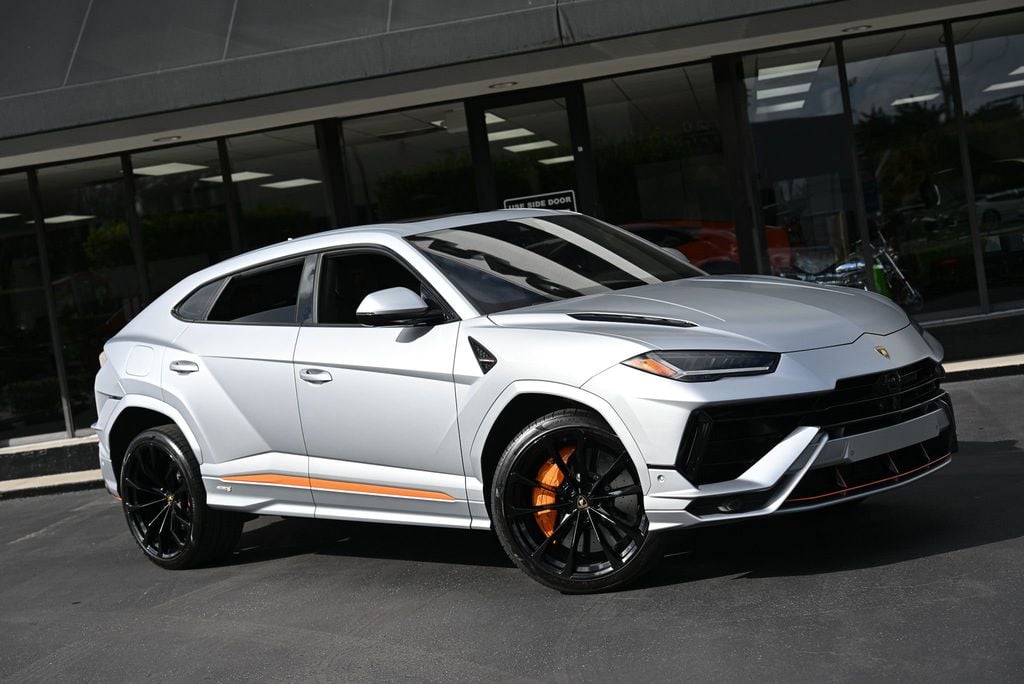 2023 Lamborghini Urus S AWD - 22962906 - 1