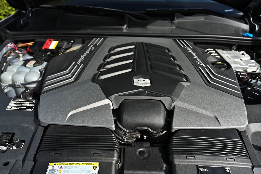2023 Lamborghini Urus S AWD - 22962906 - 20