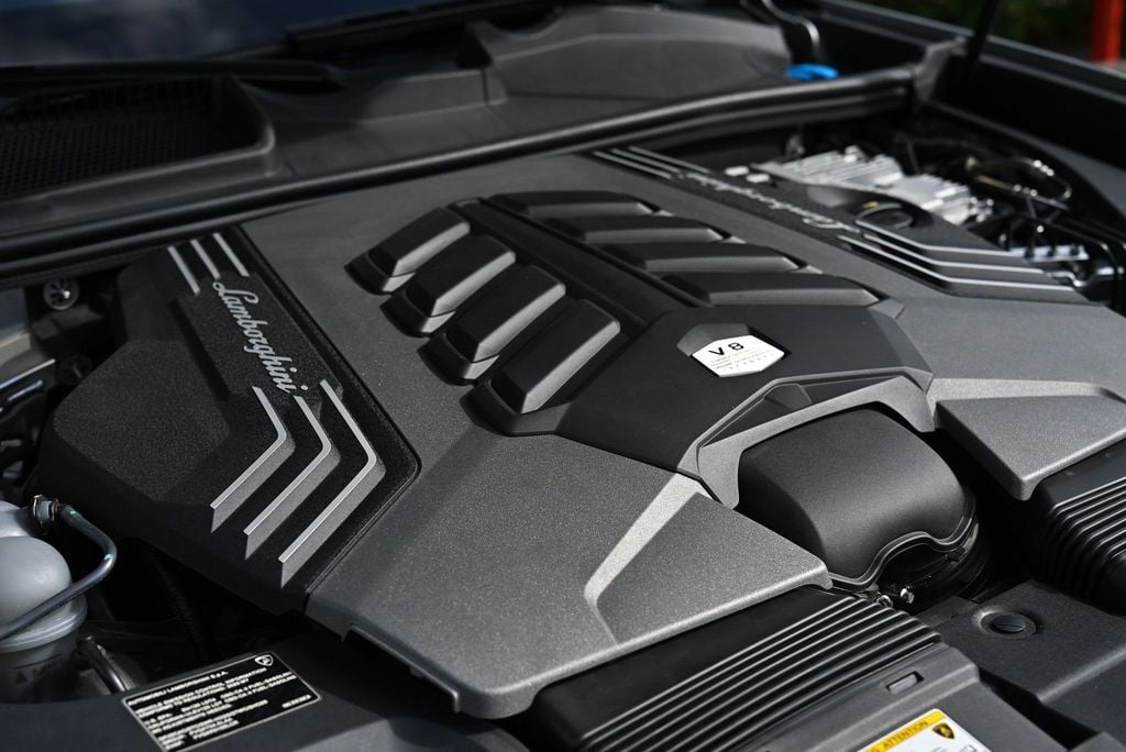 2023 Lamborghini Urus S AWD - 22962906 - 22