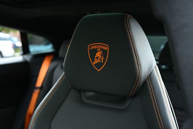 2023 Lamborghini Urus S AWD - 22962906 - 29