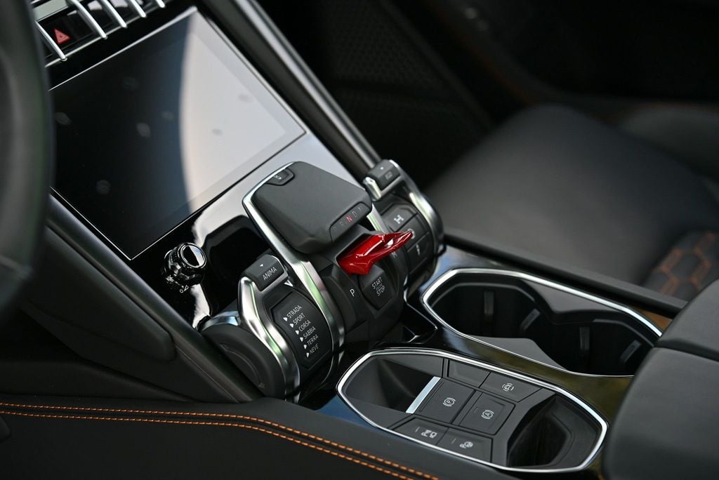 2023 Lamborghini Urus S AWD - 22962906 - 31