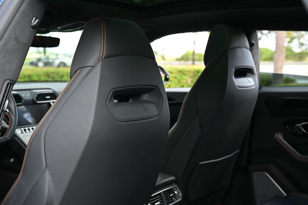2023 Lamborghini Urus S AWD - 22962906 - 35