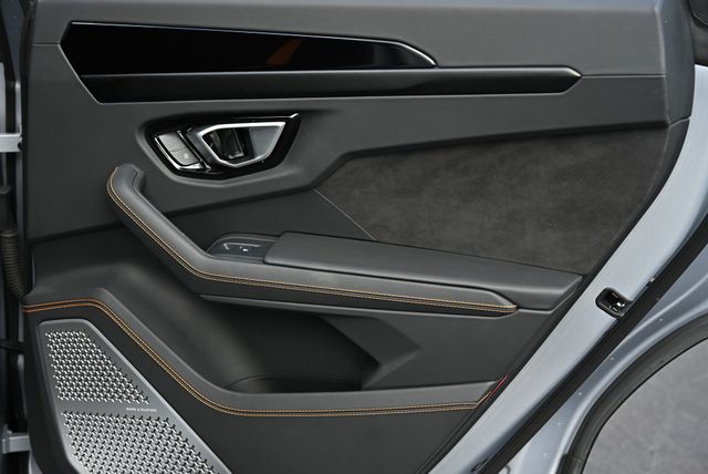 2023 Lamborghini Urus S AWD - 22962906 - 40