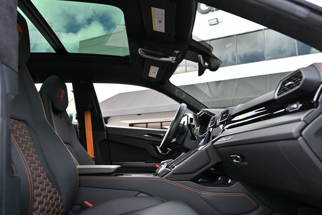 2023 Lamborghini Urus S AWD - 22962906 - 41