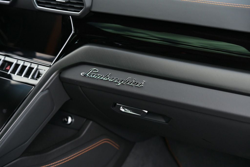 2023 Lamborghini Urus S AWD - 22962906 - 43