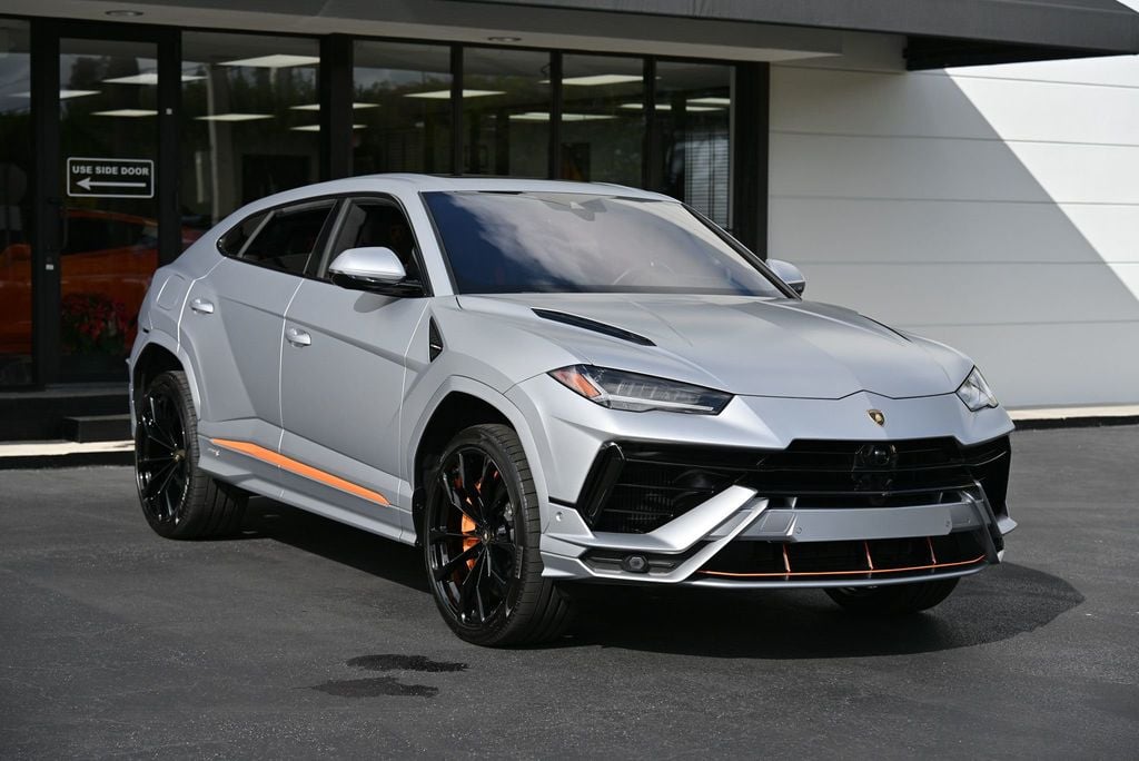 2023 Lamborghini Urus S AWD - 22962906 - 4