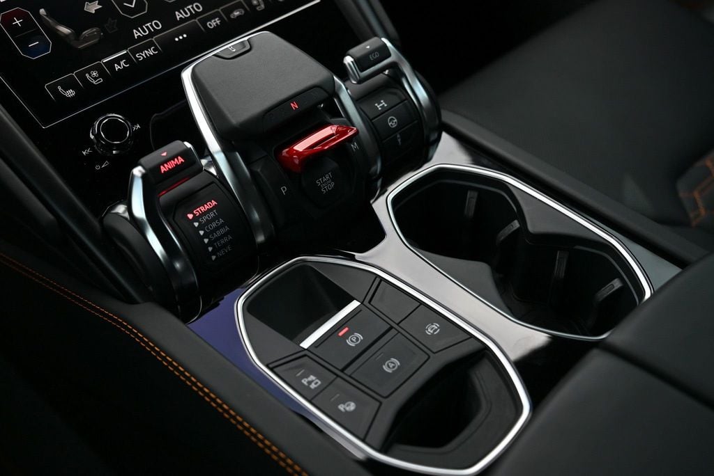 2023 Lamborghini Urus S AWD - 22962906 - 52