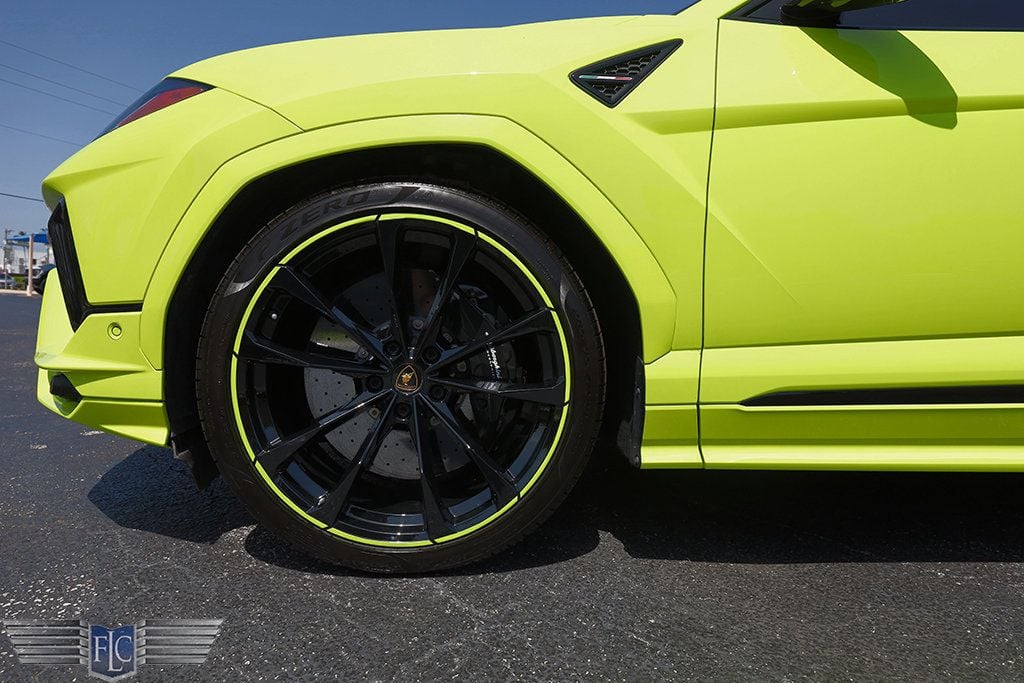 2023 Lamborghini Urus S AWD - 23068290 - 46