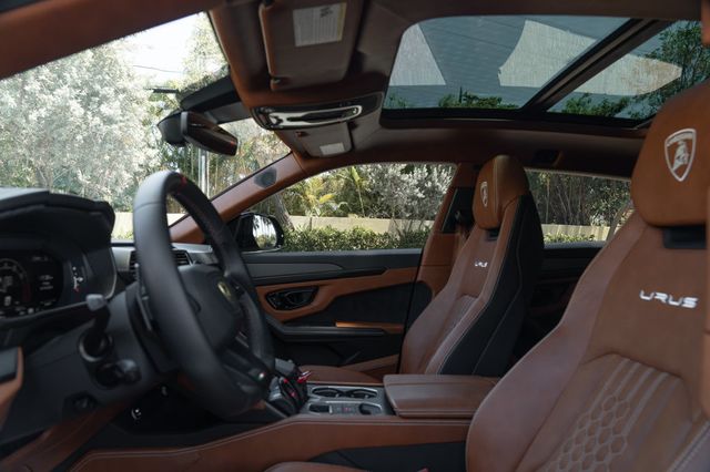 2023 Lamborghini Urus S AWD - 22411788 - 16