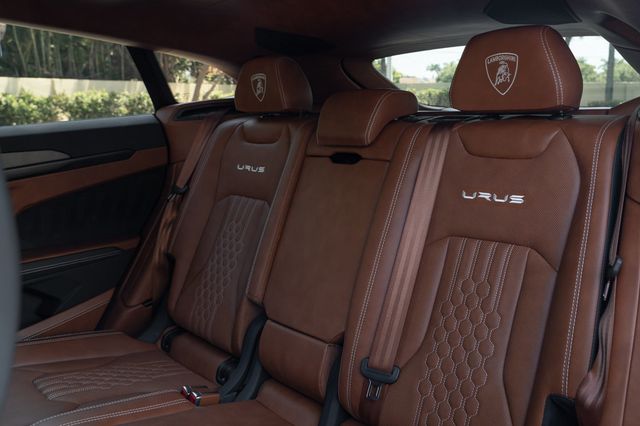 2023 Lamborghini Urus S AWD - 22411788 - 23
