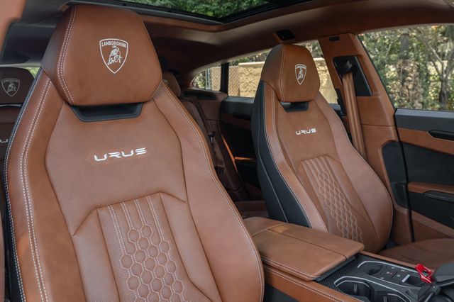 2023 Lamborghini Urus S AWD - 22411788 - 29
