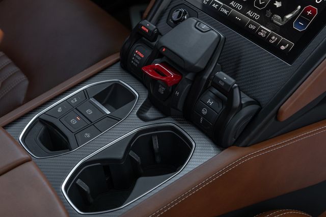 2023 Lamborghini Urus S AWD - 22411788 - 34