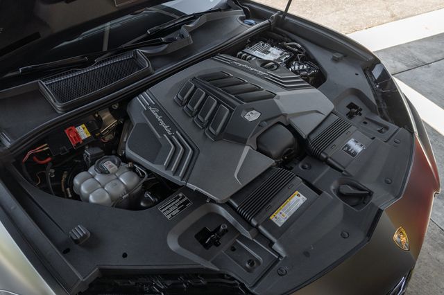 2023 Lamborghini Urus S AWD - 22411788 - 36