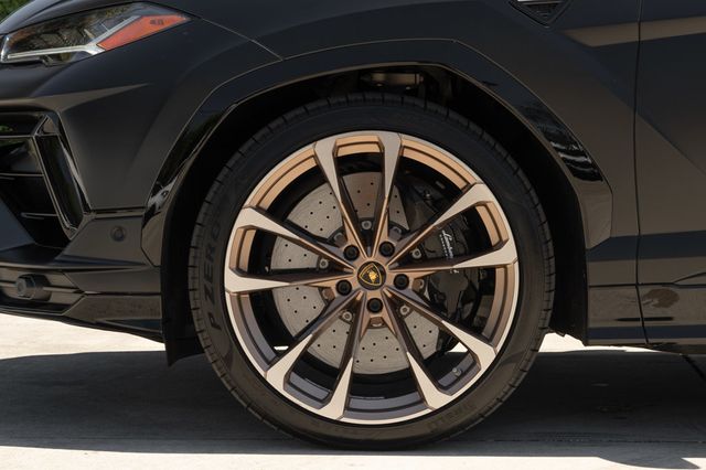 2023 Lamborghini Urus S AWD - 22411788 - 3