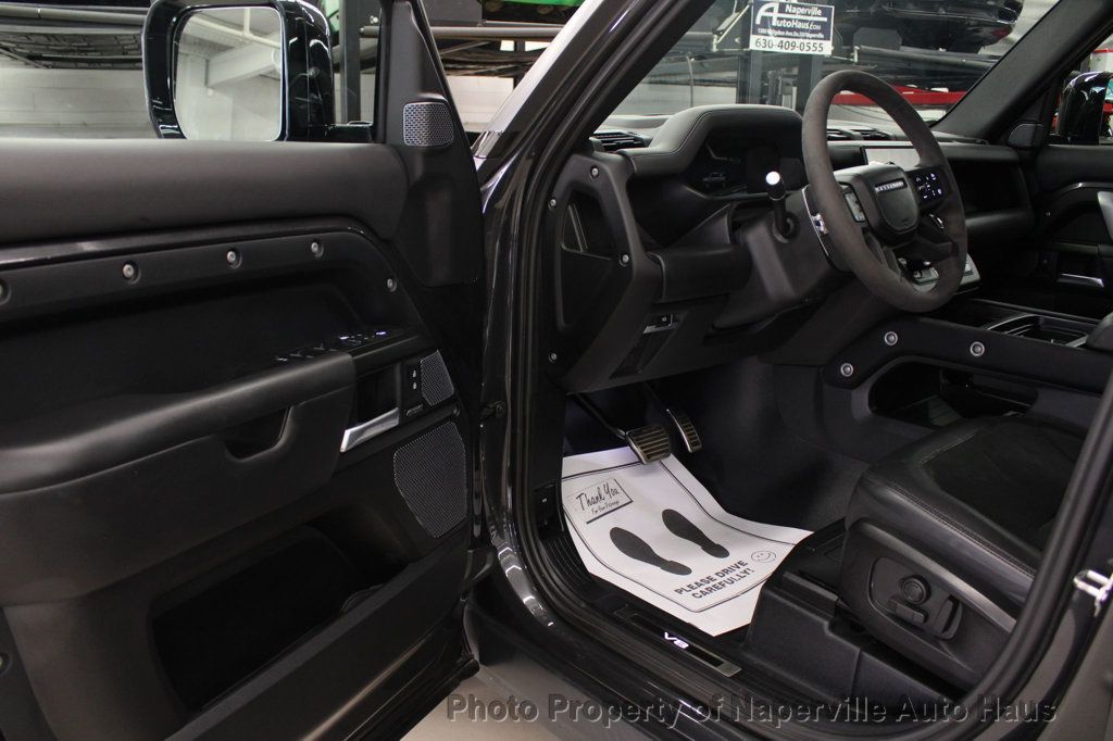 2023 Land Rover Defender 110 Carpathian Edition photo 11
