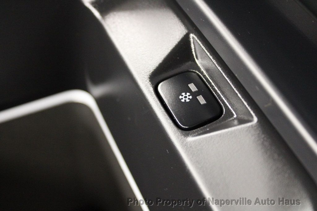 2023 Land Rover Defender 110 Carpathian Edition photo 28