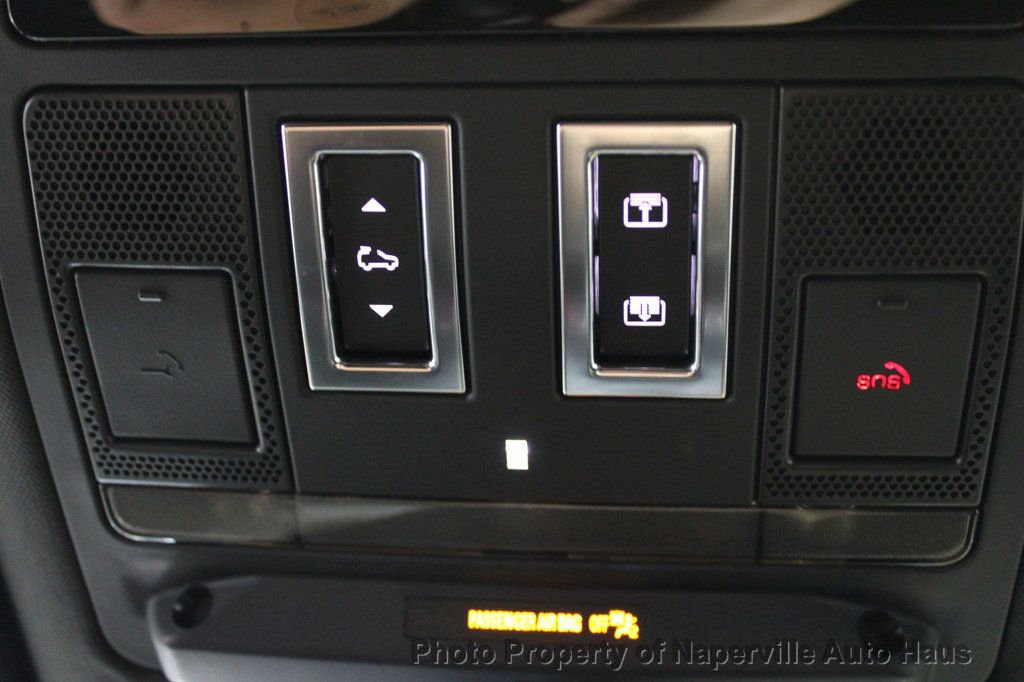 2023 Land Rover Defender 110 Carpathian Edition photo 29