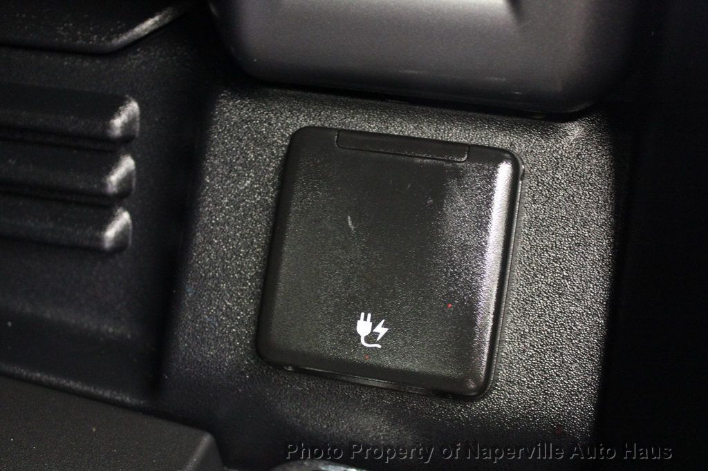 2023 Land Rover Defender 110 Carpathian Edition photo 35