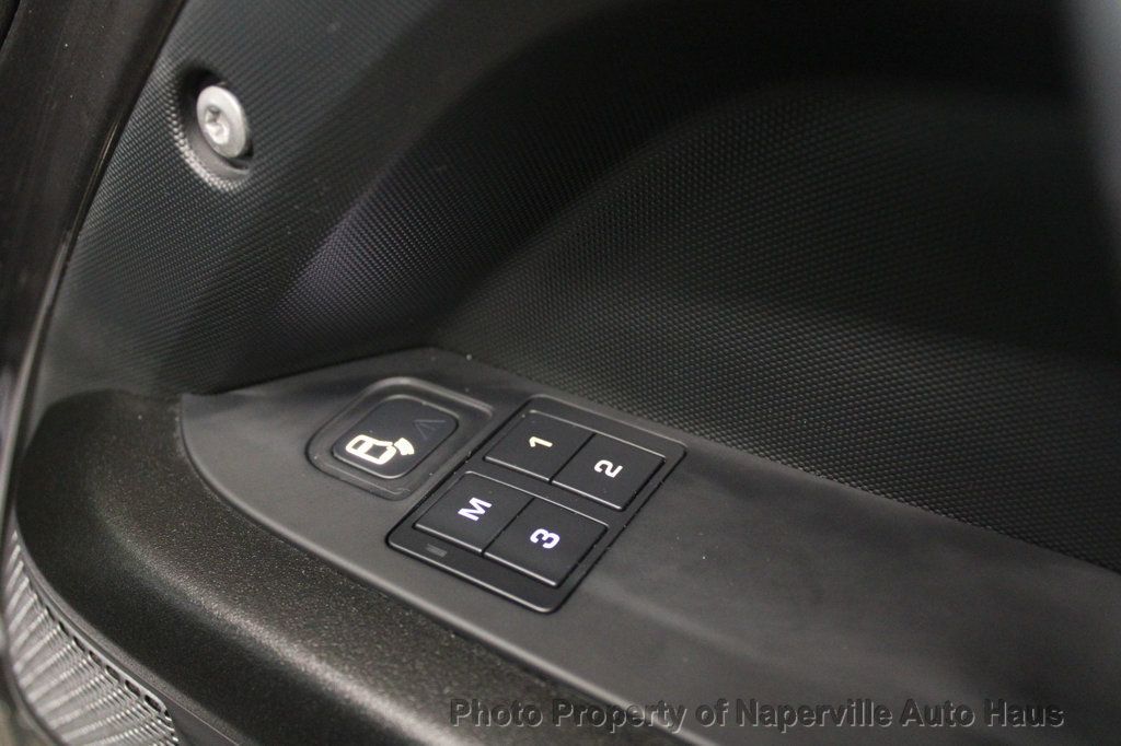 2023 Land Rover Defender 110 Carpathian Edition photo 39