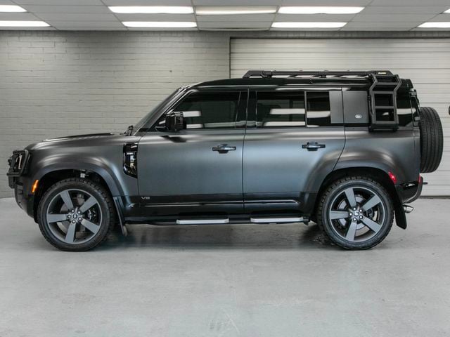 2023 Land Rover Defender 110 Carpathian Edition AWD - 23073846 - 3