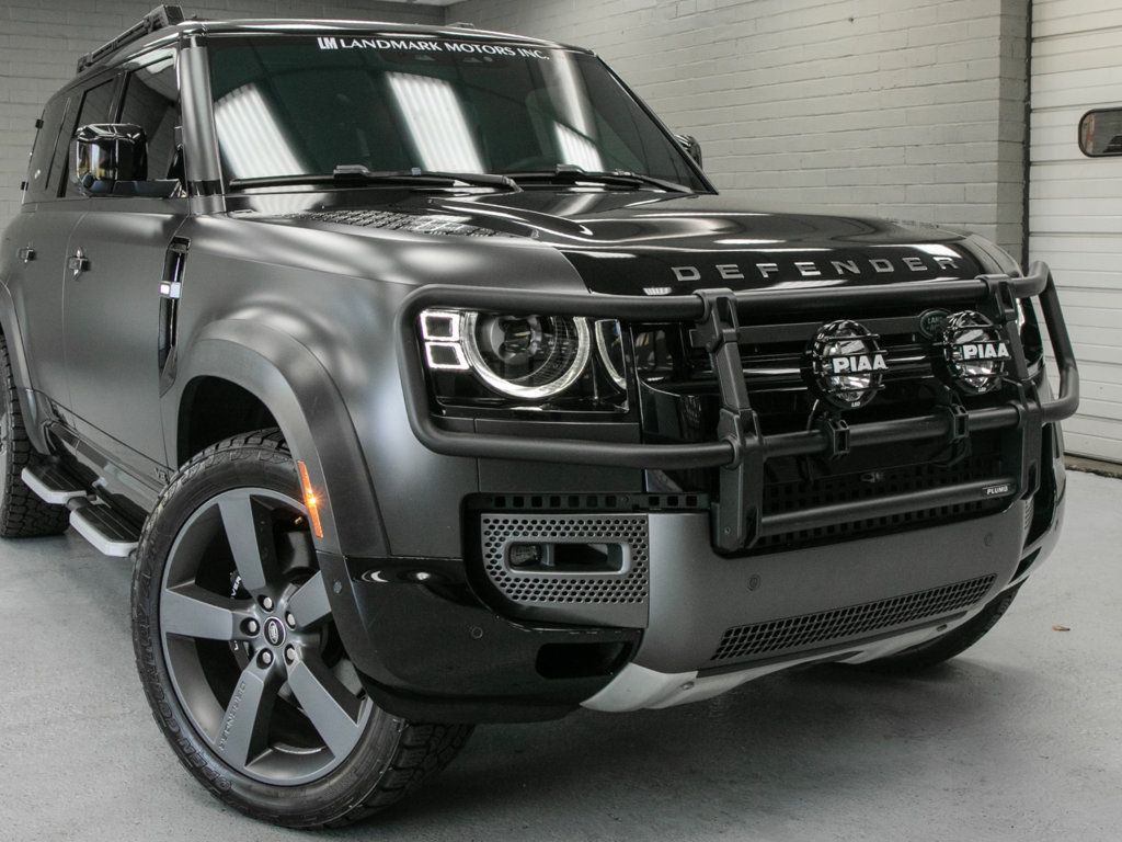 Land Rover Defender photo 6