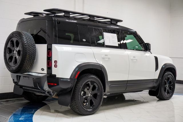 2023 Land Rover Defender 110 S photo 4