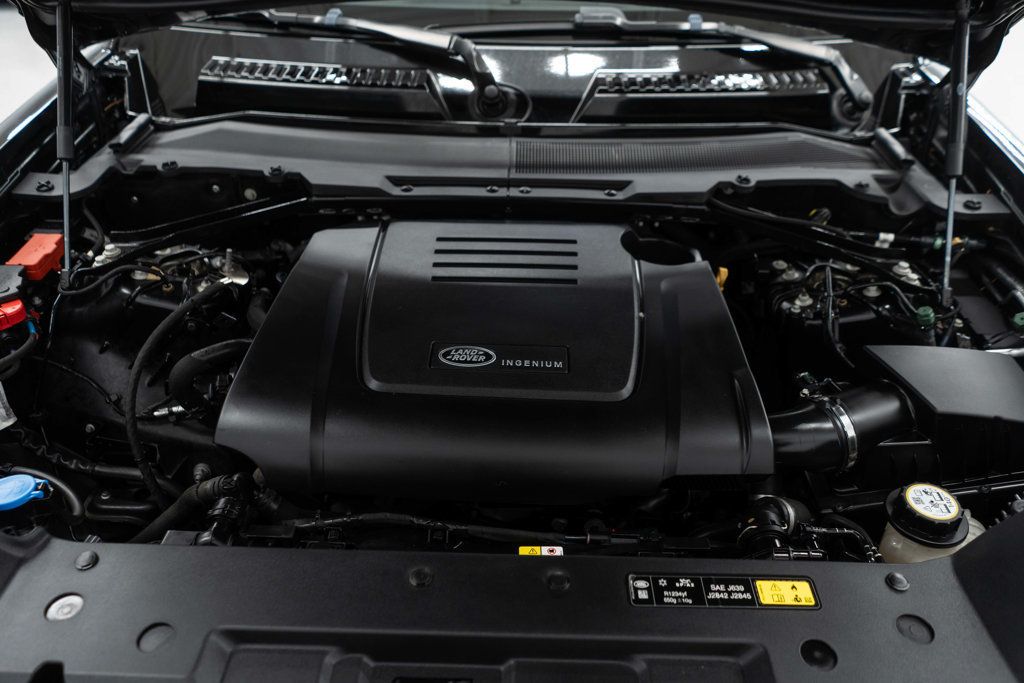 2023 Land Rover Defender 110 S photo 42