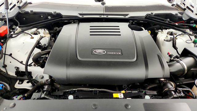 2023 Land Rover Defender 110 S AWD - 22971833 - 27