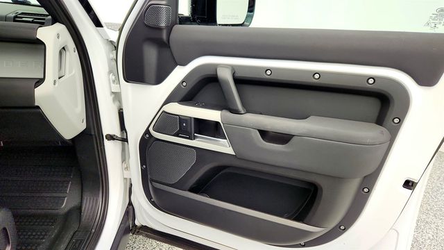 2023 Land Rover Defender 110 S AWD with Air Suspension + Comfort & Convenience Packs - 22971833 - 26
