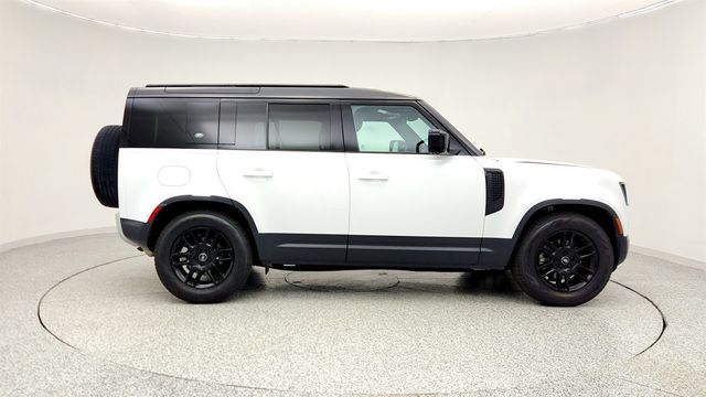 2023 Land Rover Defender 110 S AWD with Air Suspension + Comfort & Convenience Packs - 22971833 - 3