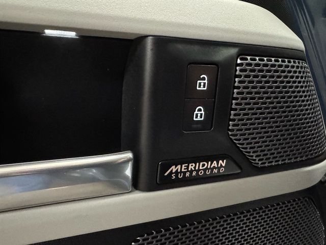 2023 Land Rover Defender 110 SE AWD - 23001525 - 12