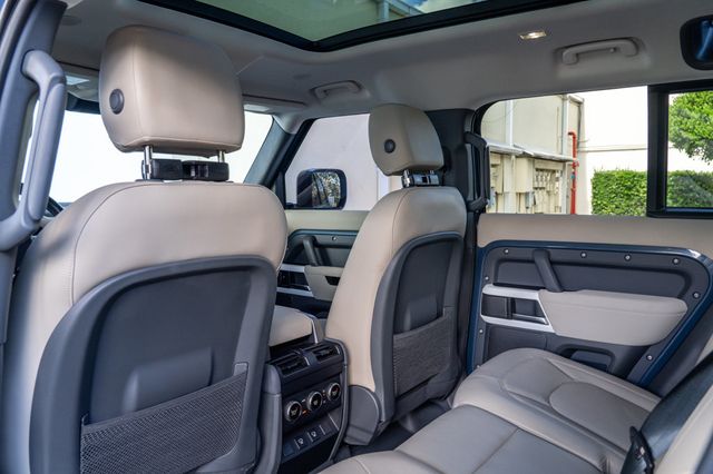 2023 Land Rover Defender 110 SE AWD - 22922991 - 20