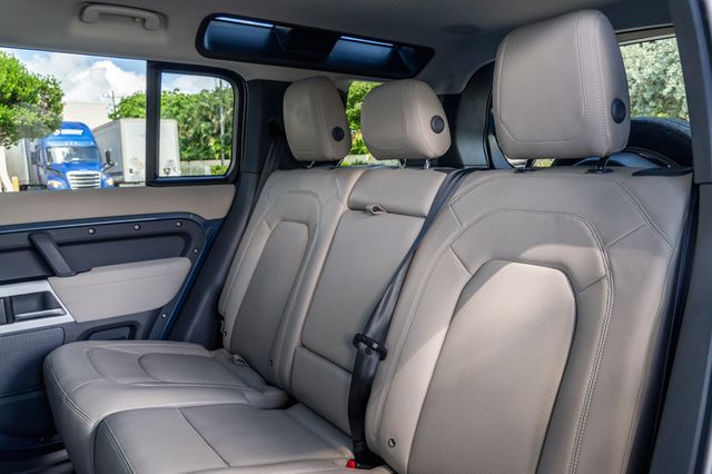 2023 Land Rover Defender 110 SE AWD - 22922991 - 22