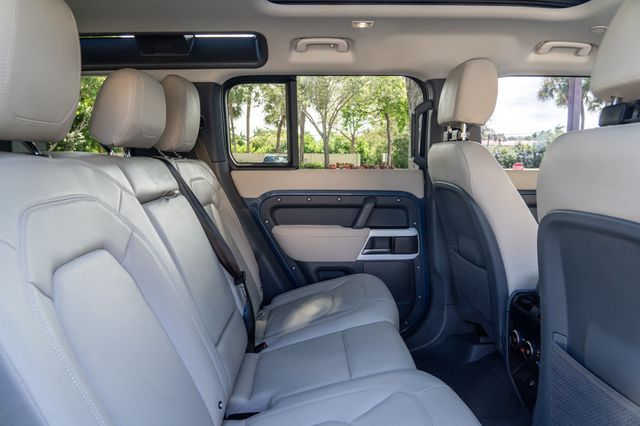 2023 Land Rover Defender 110 SE AWD - 22922991 - 25