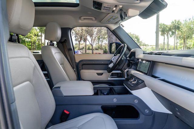 2023 Land Rover Defender 110 SE AWD - 22922991 - 28