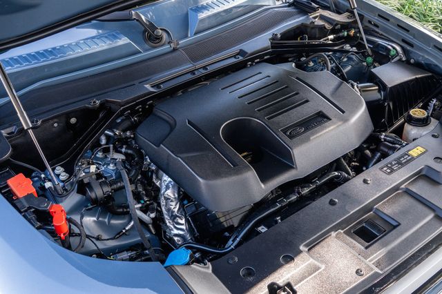 2023 Land Rover Defender 110 SE AWD - 22922991 - 31