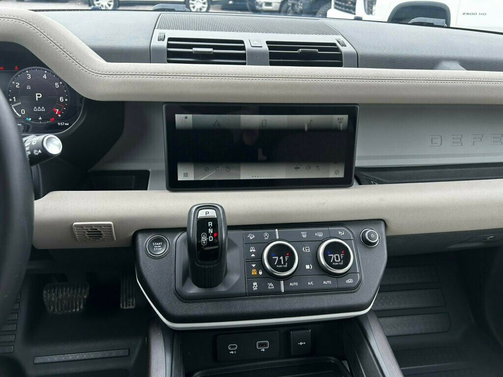 2023 Land Rover Defender 110-SE/PanoramicSunroof/BlindSpotMonitor/360Camera/NAV - 22951247 - 26