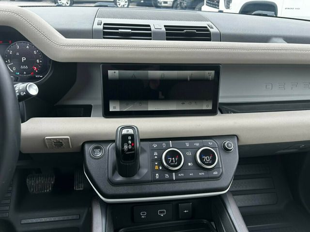 2023 Land Rover Defender 110-SE/PanoramicSunroof/BlindSpotMonitor/360Camera/NAV - 22951247 - 26