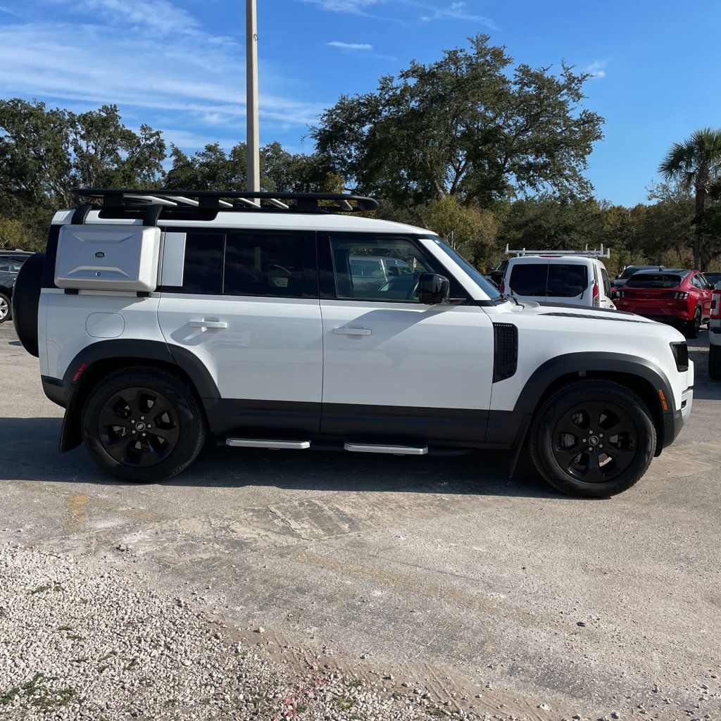 2023 Land Rover Defender 110-SE/PanoramicSunroof/BlindSpotMonitor/360Camera/NAV - 22951247 - 3