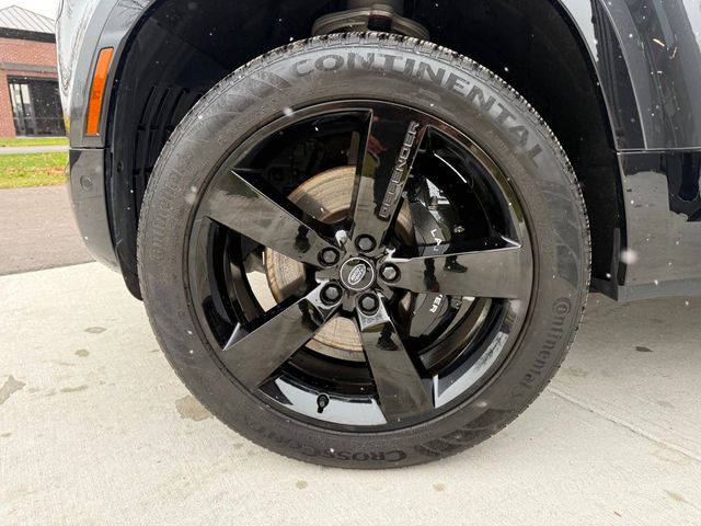 2023 Land Rover Defender 110 V8 AWD - 22931175 - 21