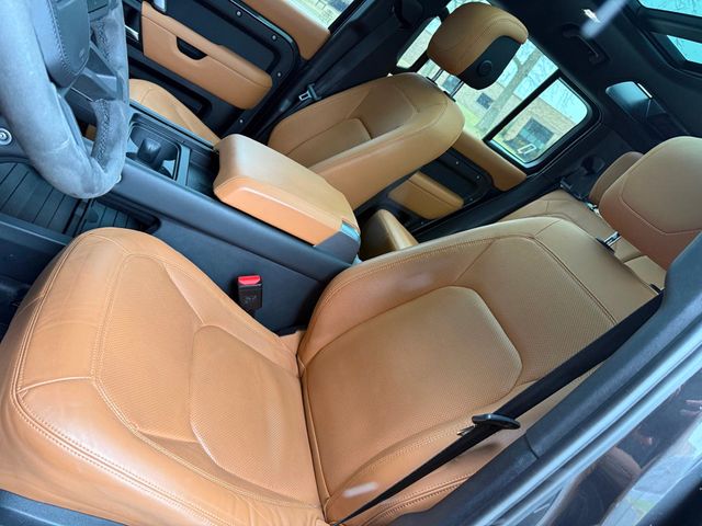 2023 Land Rover Defender 110 V8 AWD - 22931175 - 27