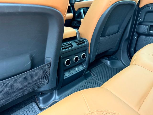 2023 Land Rover Defender 110 V8 AWD - 22931175 - 32