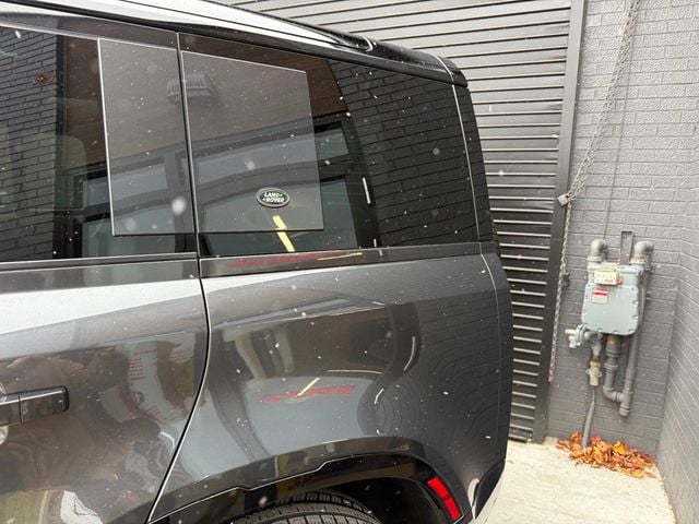 2023 Land Rover Defender 110 V8 AWD - 22931175 - 7