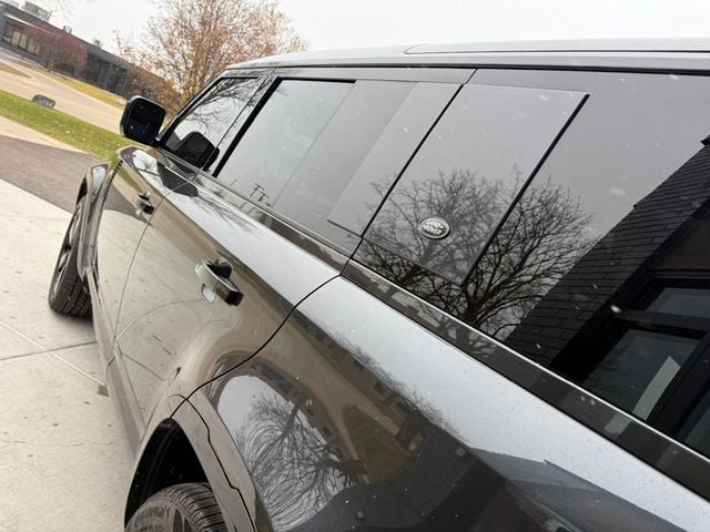 2023 Land Rover Defender 110 V8 AWD - 22931175 - 8