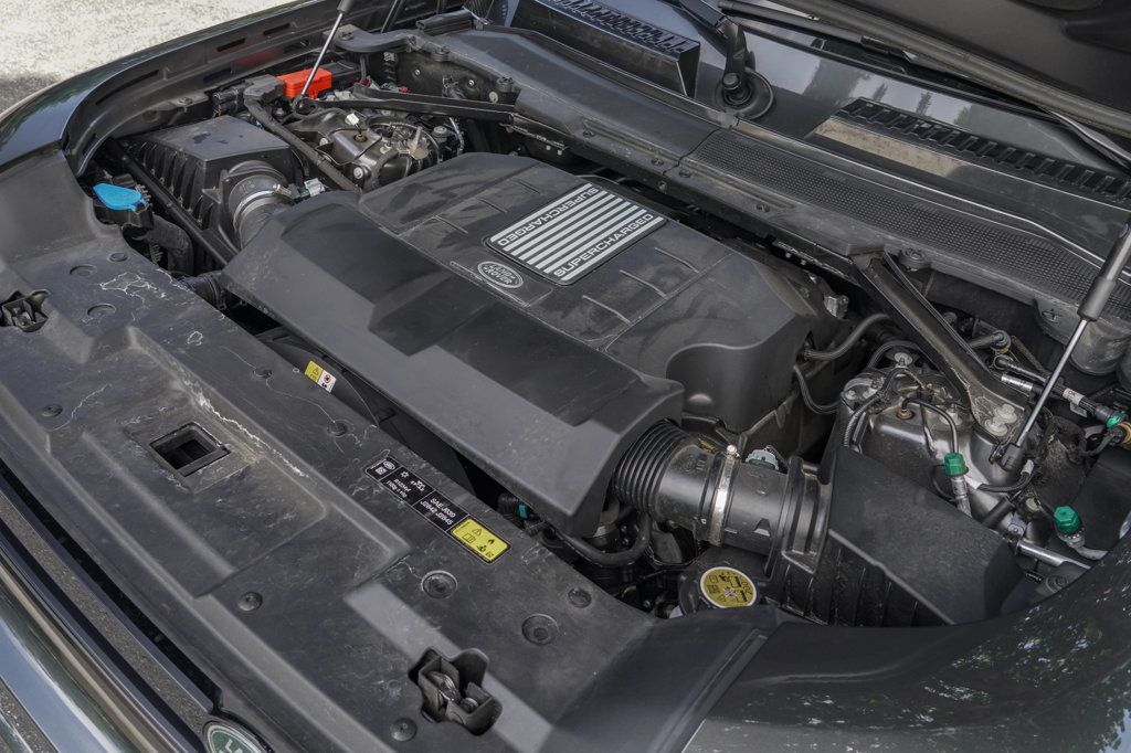2023 Land Rover Defender 110 V8 photo 27