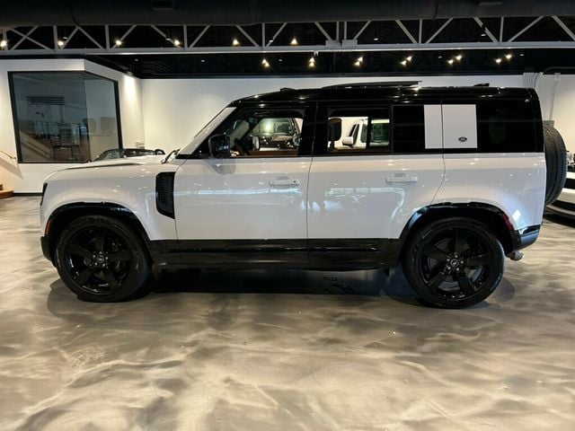 2023 Land Rover Defender 110/V8/AWD/PanoRoof/14WayHtd&CldSeats/360Cam/AdapCruise/NAV - 22919212 - 1