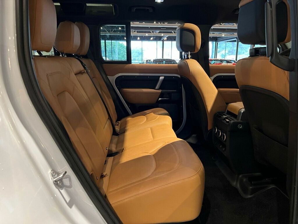 2023 Land Rover Defender 110/V8/AWD/PanoRoof/14WayHtd&CldSeats/360Cam/AdapCruise/NAV - 22919212 - 31