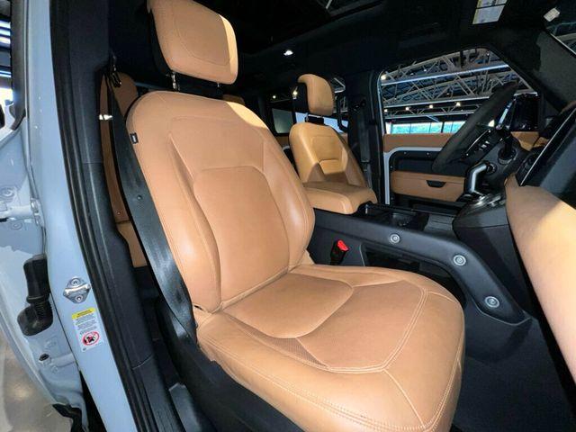 2023 Land Rover Defender 110/V8/AWD/PanoRoof/14WayHtd&CldSeats/360Cam/AdapCruise/NAV - 22919212 - 36