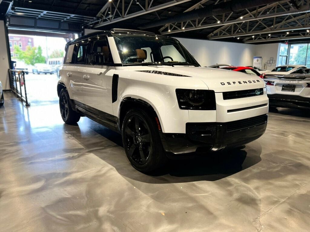 2023 Land Rover Defender 110/V8/AWD/PanoRoof/14WayHtd&CldSeats/360Cam/AdapCruise/NAV - 22919212 - 6